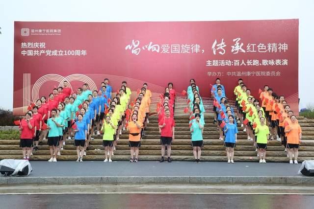 席瑞说「长久的亲密关系依赖一个人情绪稳定」，你赞同这个观点吗？游戏画面