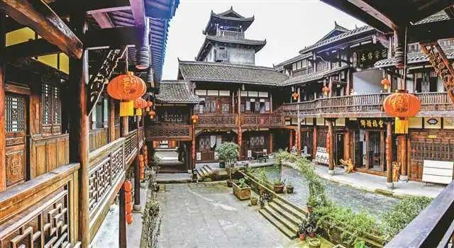 唐嫣主演《繁花》获得成功，名气飙升，成为当红花旦！