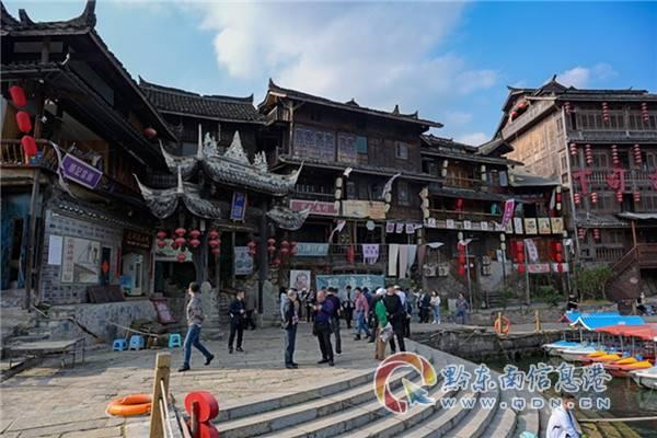 逃离小人国森林